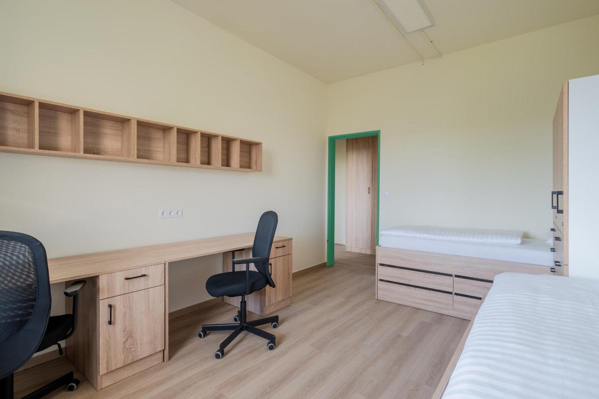 Ostello Moricz Student Living Budapest Esterno foto